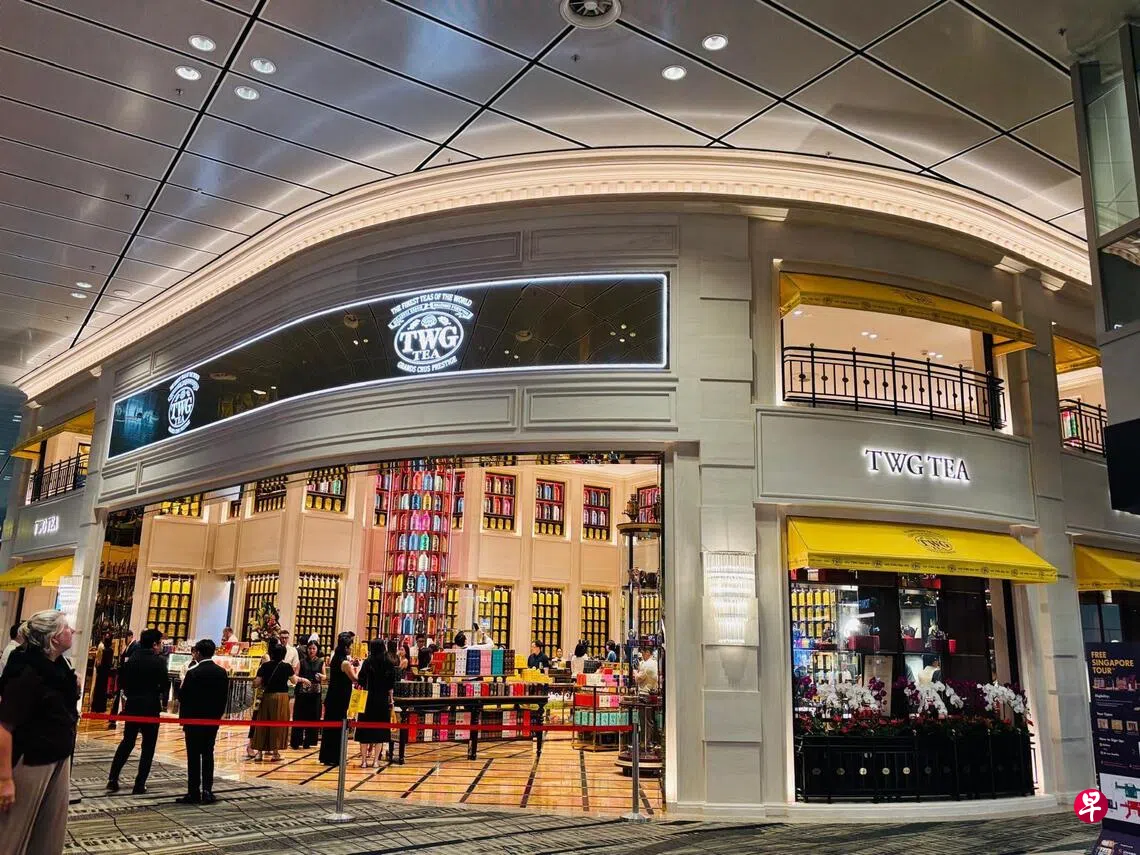 TWG Tea在樟宜机场T3的全球最大规模旗舰店将24小时营业。 （李可爱摄）