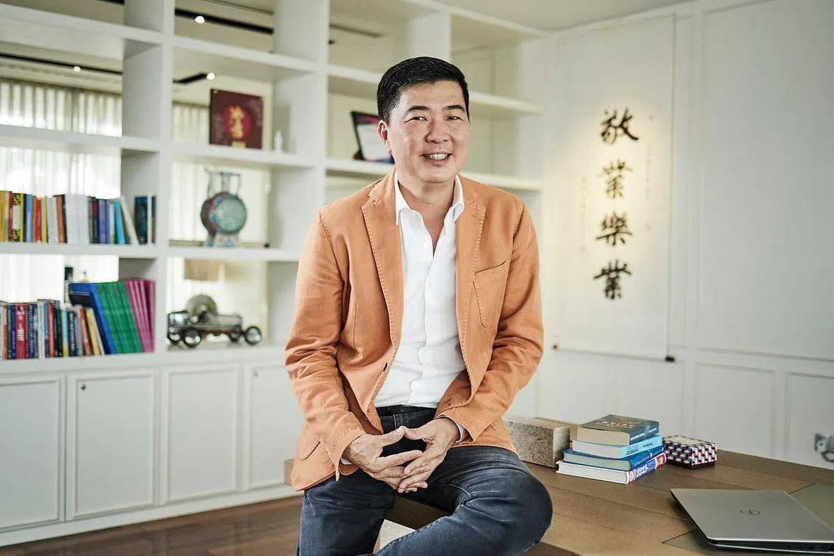 兴隆建筑总裁郭锦清表示，公司当年因危机而求变求新，成功转型，进入水务处理领域。（图/新报业媒体）