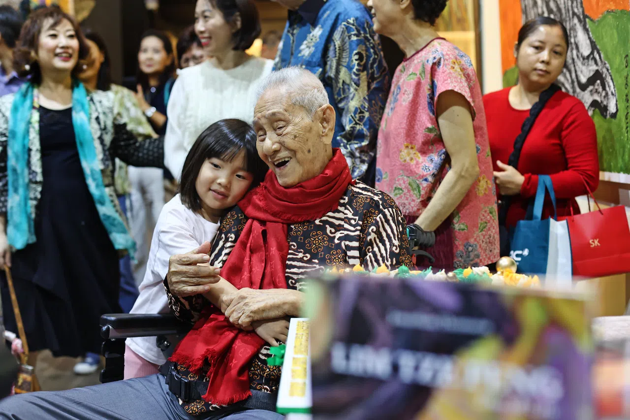 林子平年老时仍保留着一份创作的赤子心。（陈渊庄摄）