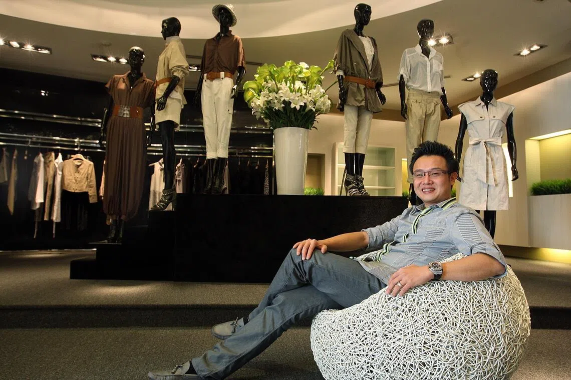 汽车租赁公司SRS Auto负责人陈友杰（Tan Yew Kiat），也因为与陈志的洗钱案有关而被捕。（海峡时报）