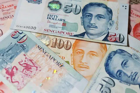 农历新年将至 1月7日起可上网预约换钞