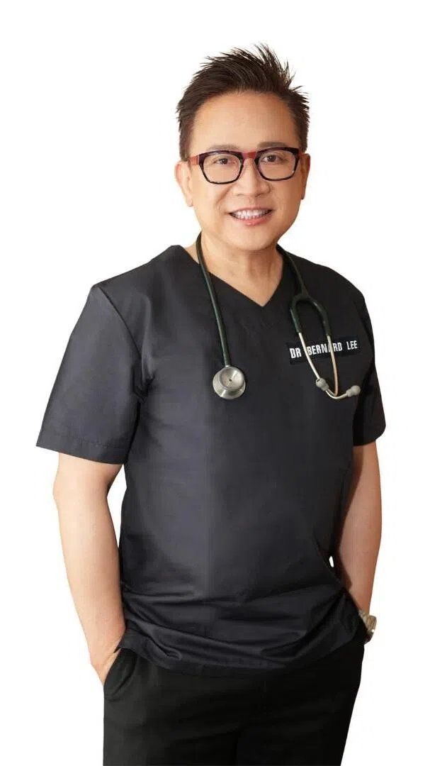 李文鉴医生说，坐骨神经痛绝非“忍一忍就好”，拖延恐致慢性损伤、肌肉萎缩，甚至终身残疾。（新加坡疼痛护理中心提供）