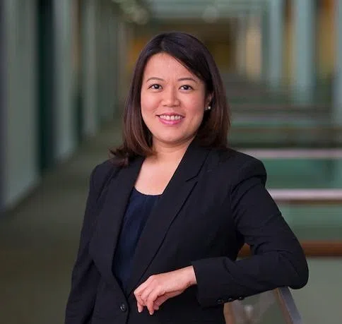 布萨尔阿万：尽管科技在一定程度上能缓解年长者的孤独感，人际互动才是关键。在科技支持与社交互动之间找到平衡，才能满足独居长者需求。（受访者提供）