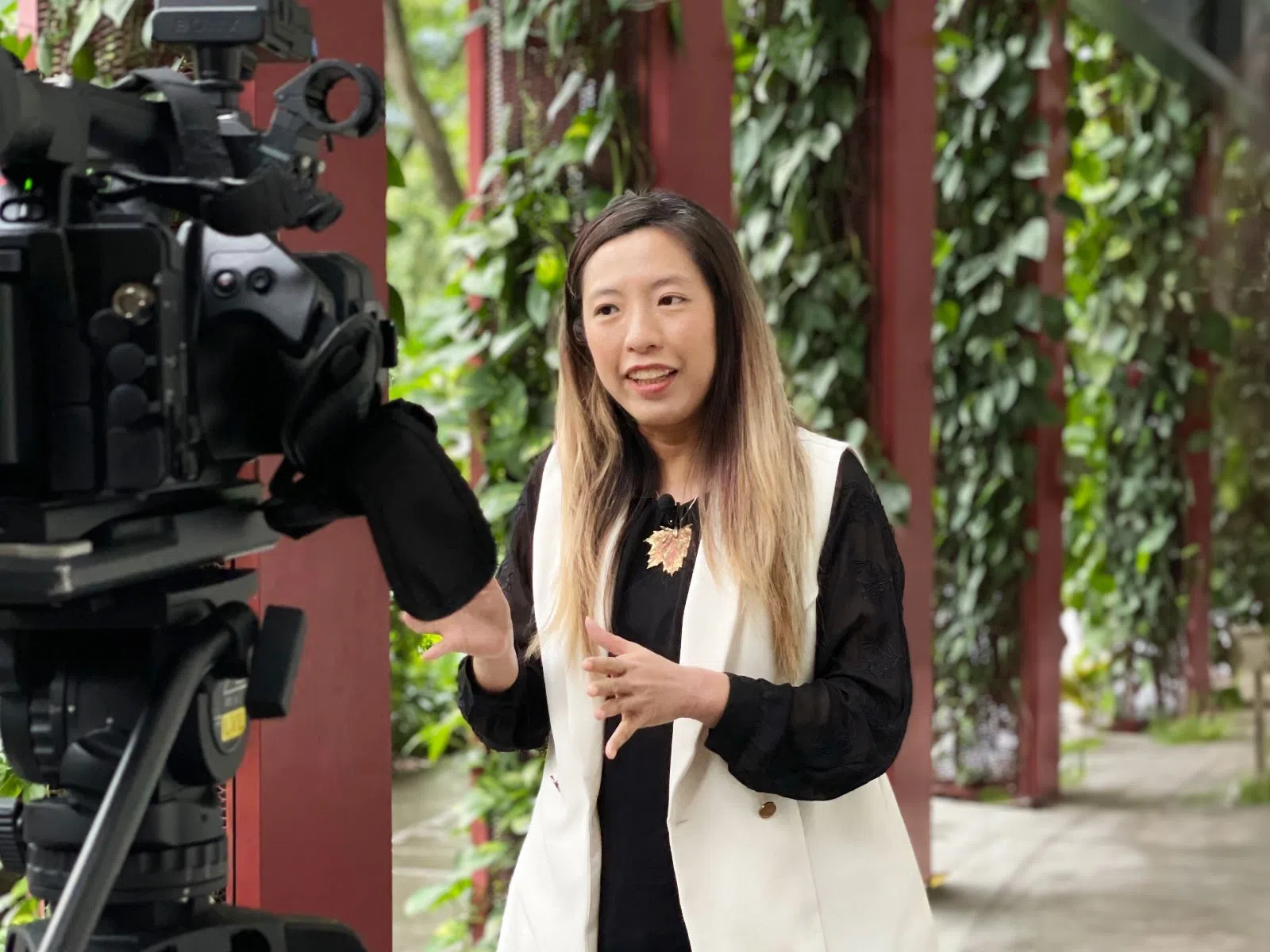 SpoonX销售总监王禄娴表示，通过社交媒体，企业可与潜在客户直接互动、交流，了解他们的喜好，提升销售转化。（图/受访者提供）