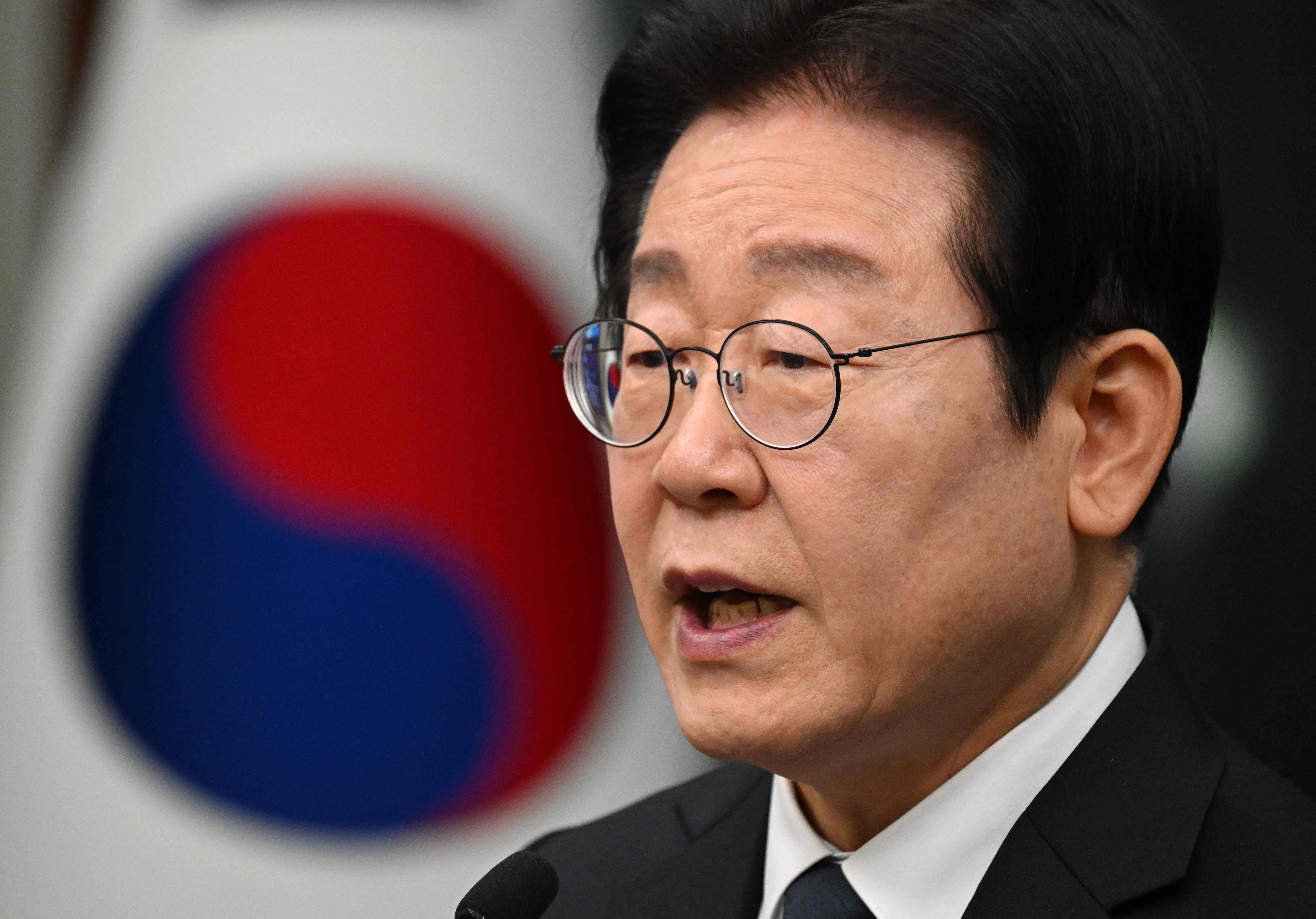 共同民主党领袖李在明（图）坚持弹劾韩悳洙，以铲除那些帮助“叛乱者”的人。（法新社）