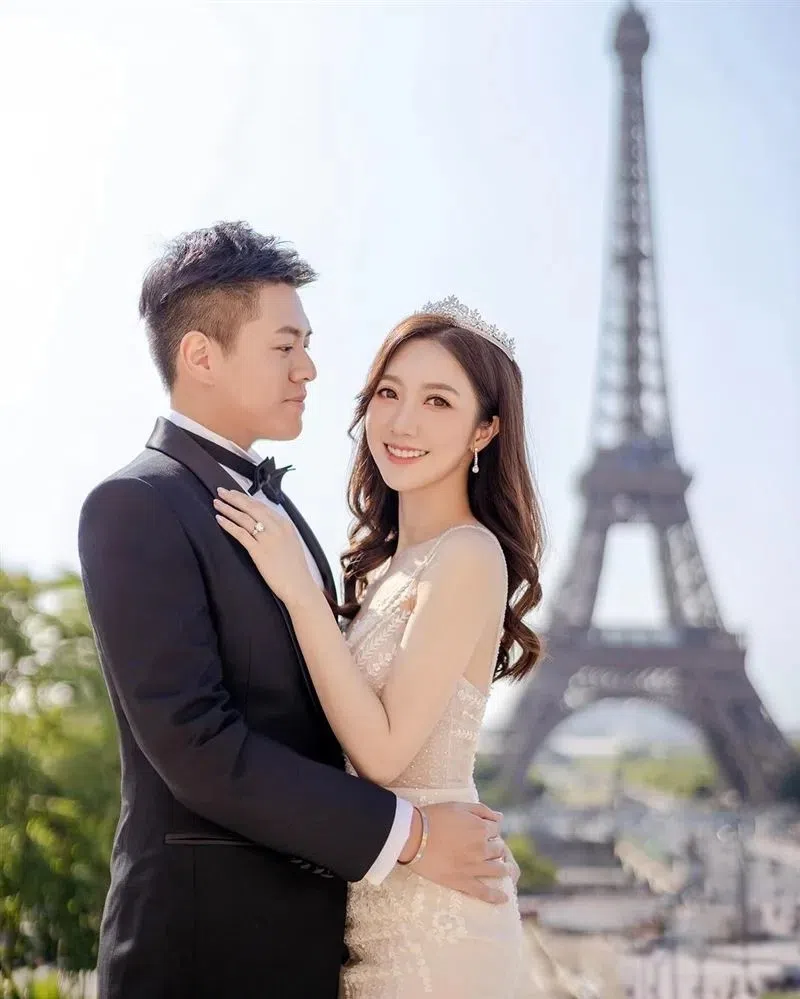 何依婷与老公相识多年后以结婚为前提交往。（取自艺人IG）