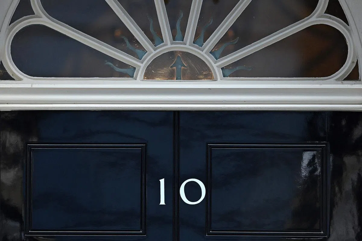 约翰逊政府办公处唐宁街10号。（法新社）