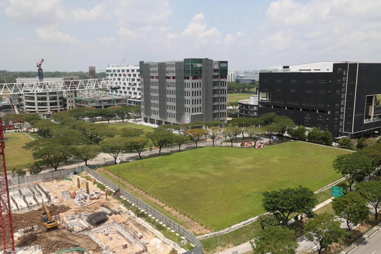 政府最初于2015年公布在淡滨尼北新设回教堂的计划，但因为暴发冠病疫情，2021年宣布推迟建造回教堂，待经济恢复后再评估。期间，回理会优先翻新现有回教堂。（陈斌勤摄）