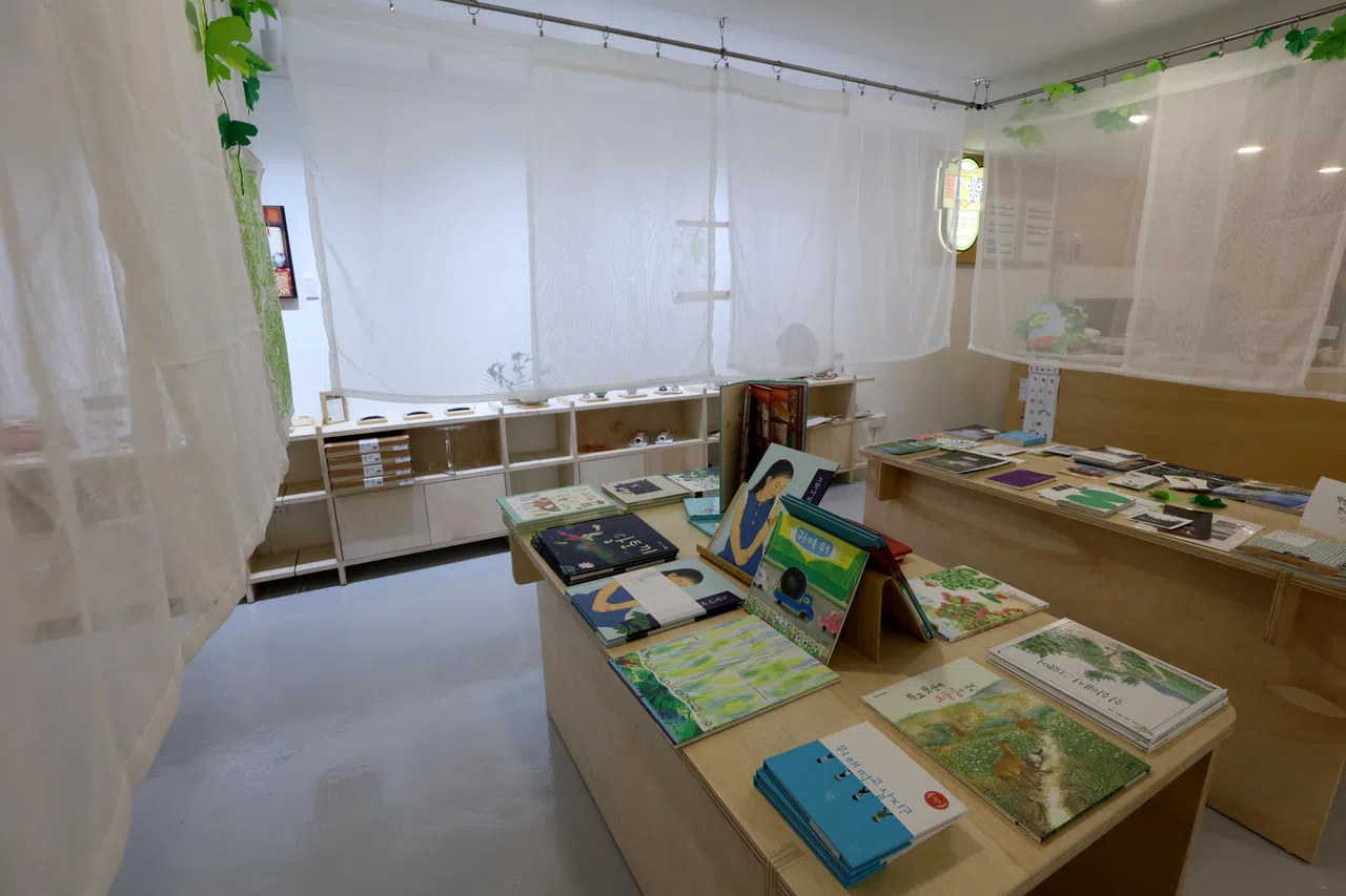 Bommoi书店的设计，由Yuree一手包办。（龙国雄摄）