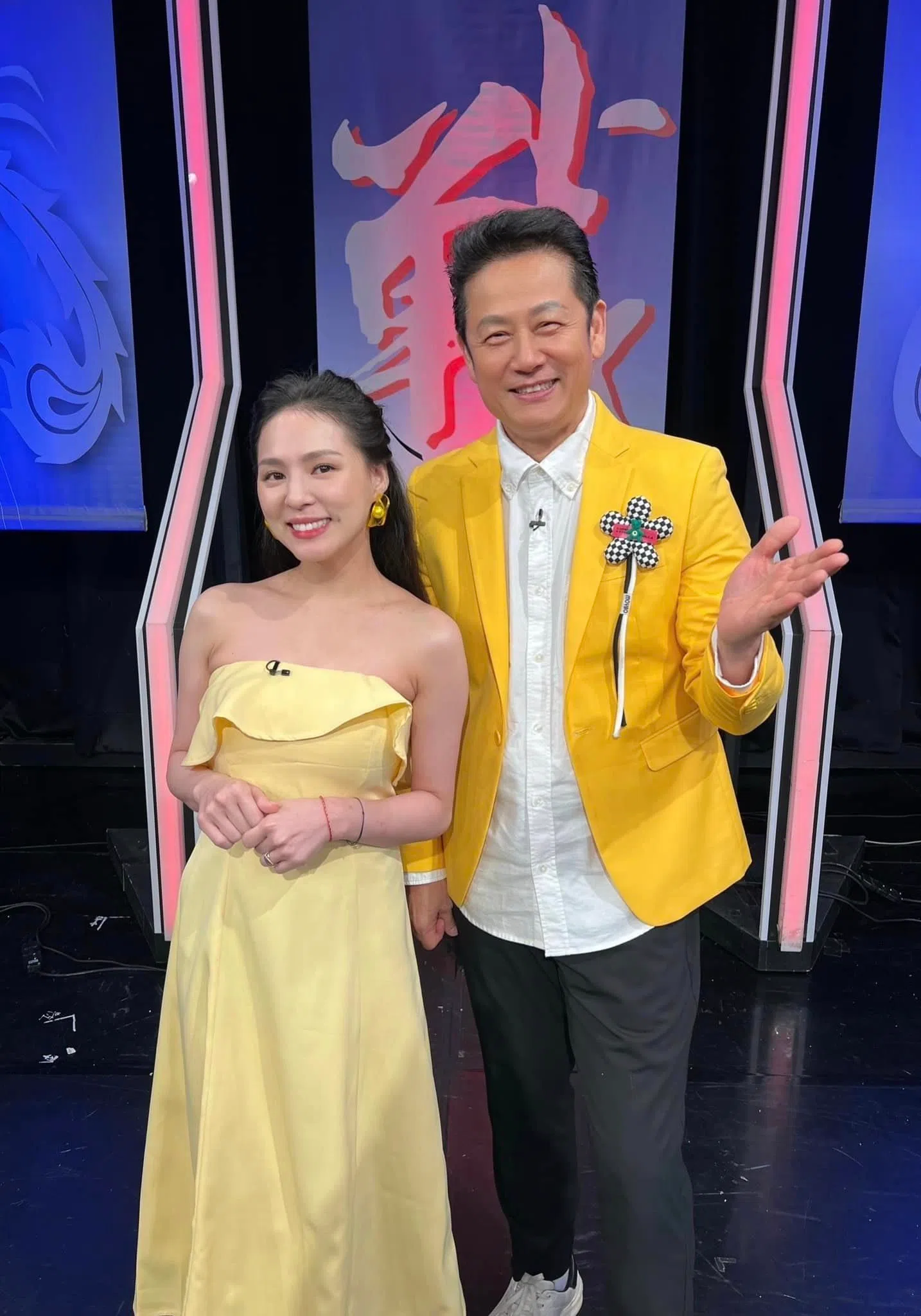 台湾艺人熊熊晒出与徐乃麟的合照，同时发文送上生日祝福。（取自熊熊脸书）