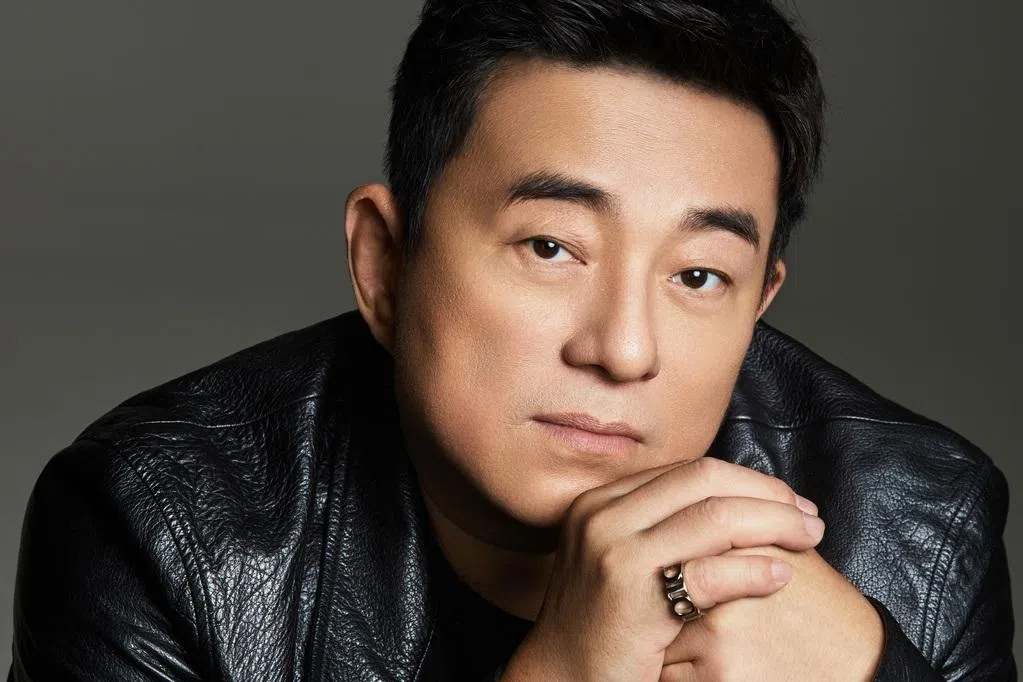 难抵5岁女儿撒娇 吕方不希望她闯演艺圈