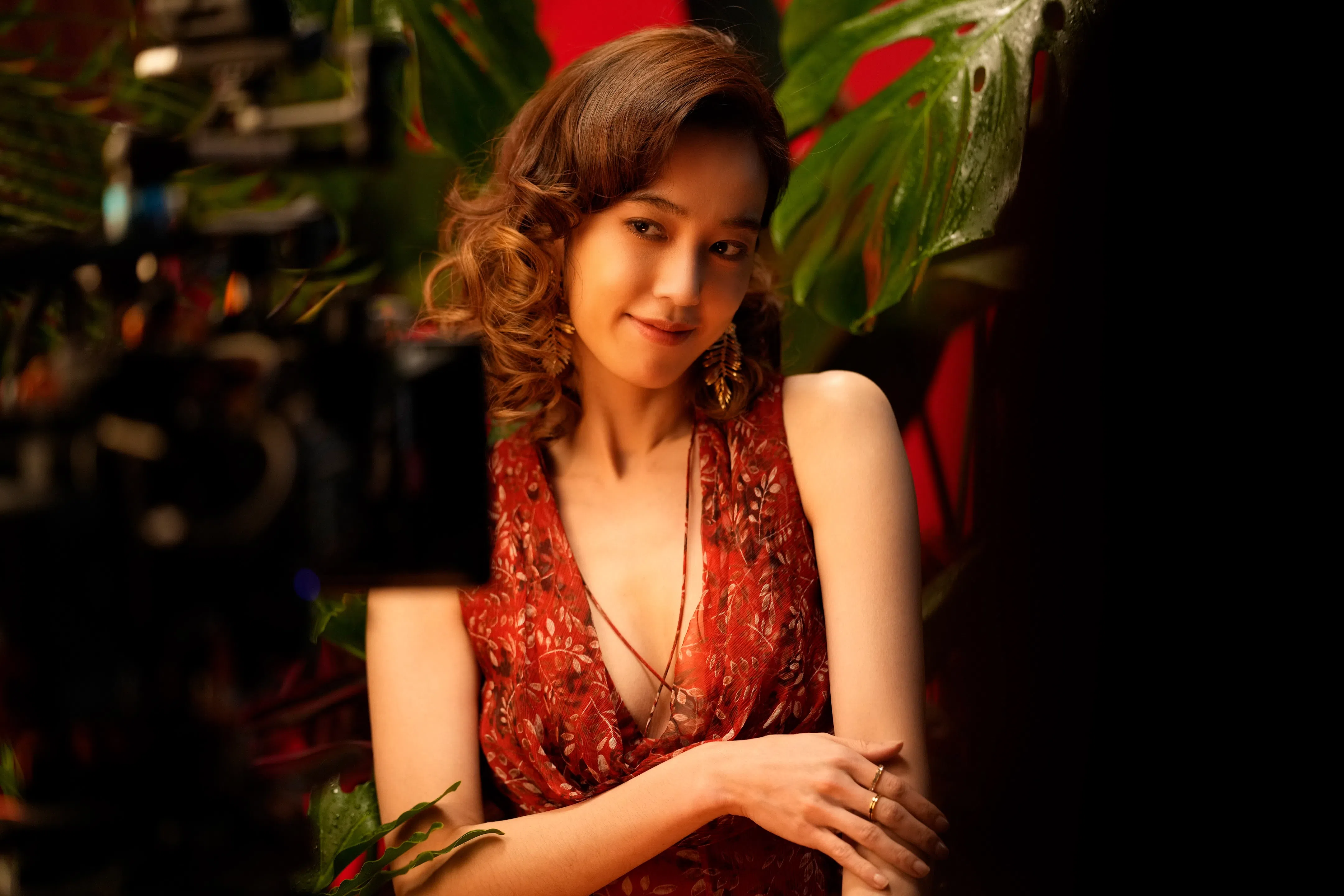 陈庭妮曾对体重秤的数字“斤斤计较”，因此对《影后》中的情节感同身受。（Netflix提供）