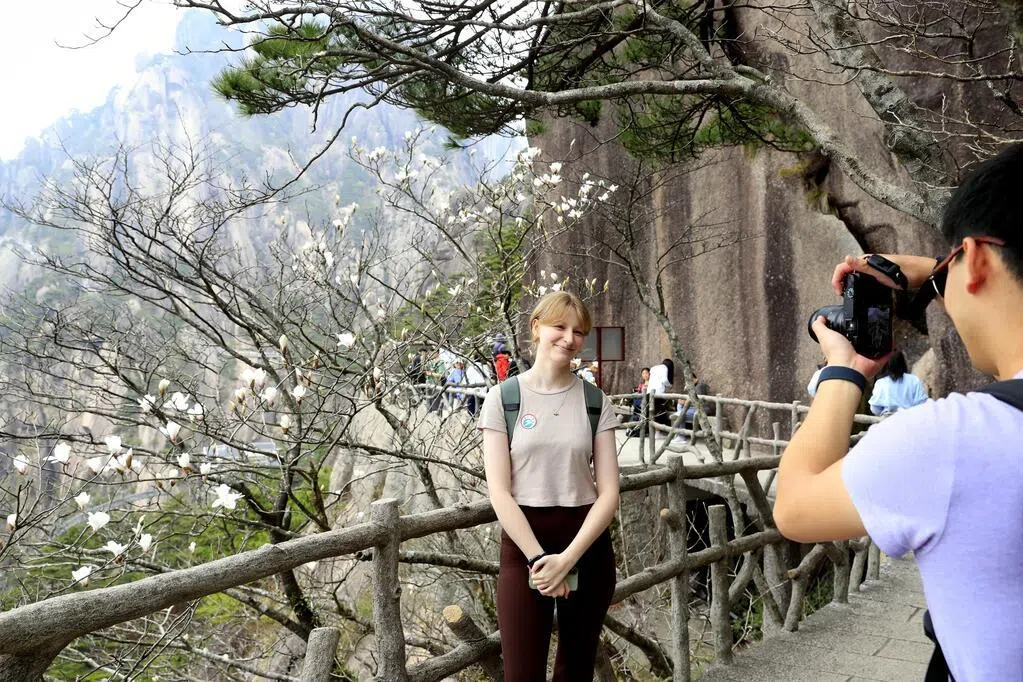 随着赴美外国游客大幅减少，中国有望在几年后成为全球最大的旅游经济体。
