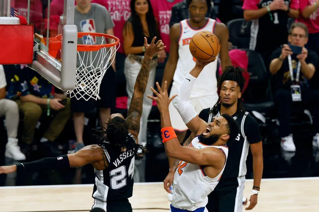 NBA联手阿里巴巴 上线首个AI篮球助手