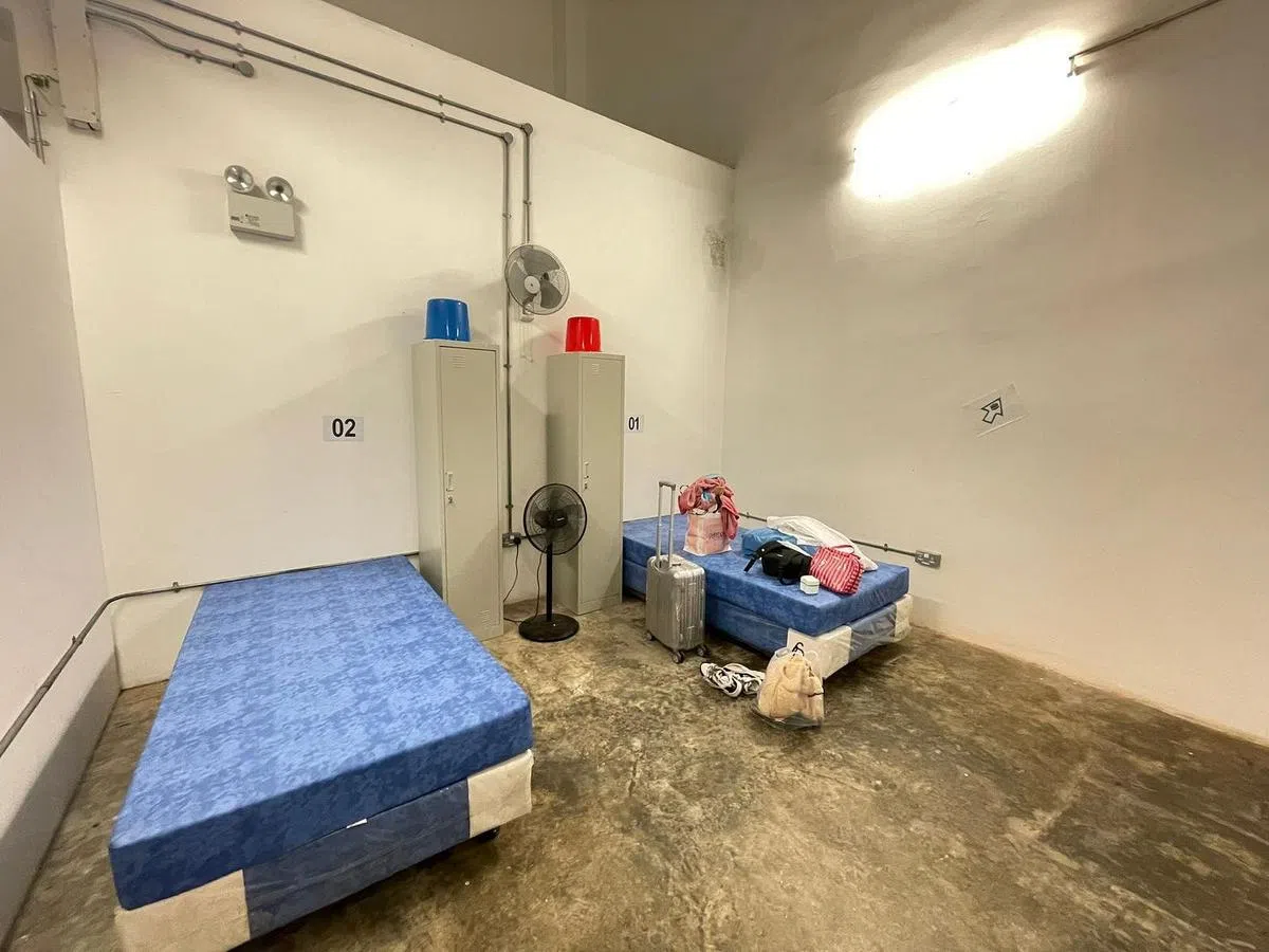 两人间内部环境。