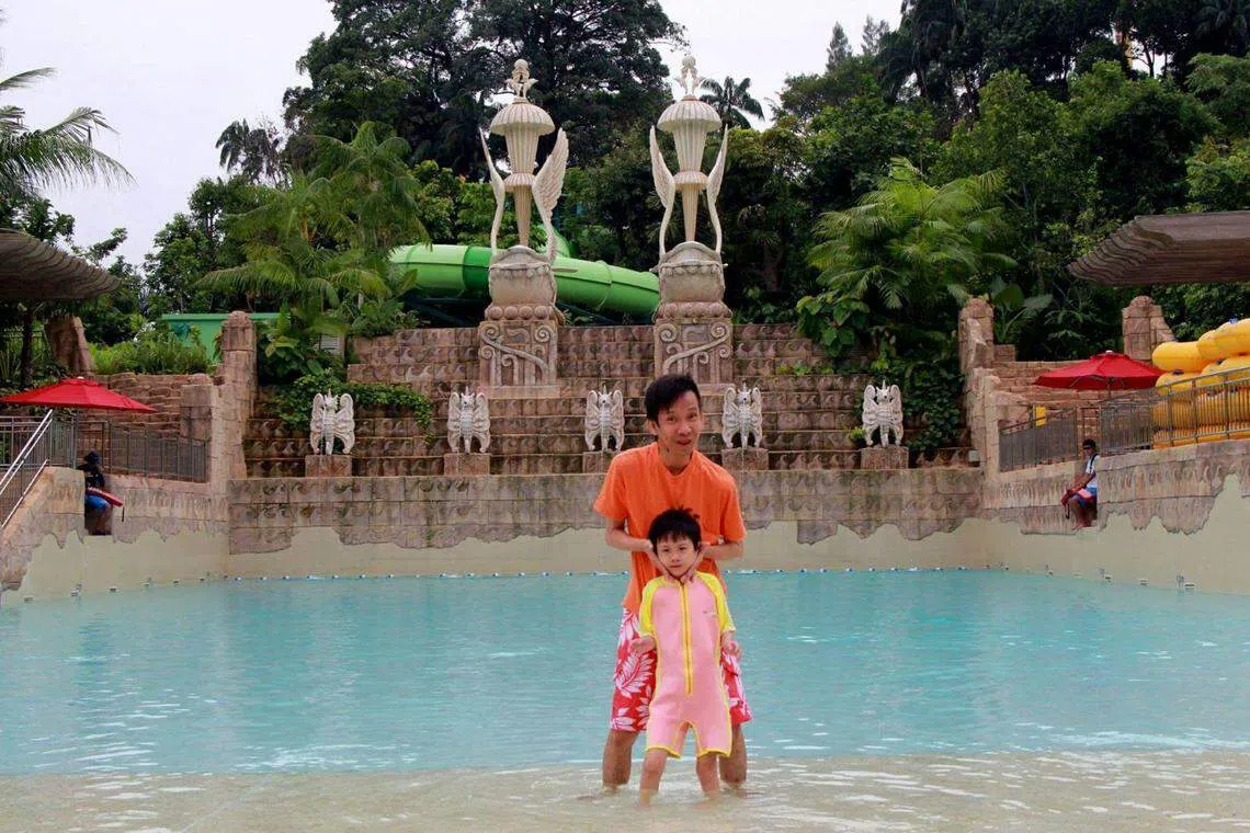 父亲白建益虽然自幼患有脑性麻痹，但不愿向特需处境低头的他，在明知风险的情况下，仍选择将女儿白凌菲带到这个世界上。（受访者提供）