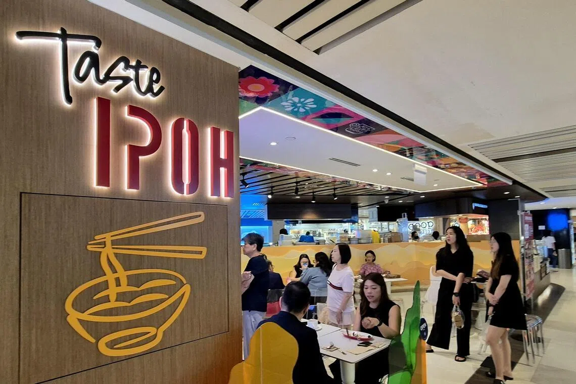 Taste Ipoh位于购物商场内，座位不多，外带更理想。（陈爱薇摄）