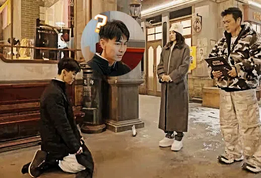 戴向宇（左）在《演员请就位》第三季有一段跟影帝吴镇宇（右）和章子怡（中）的对戏。（互联网）