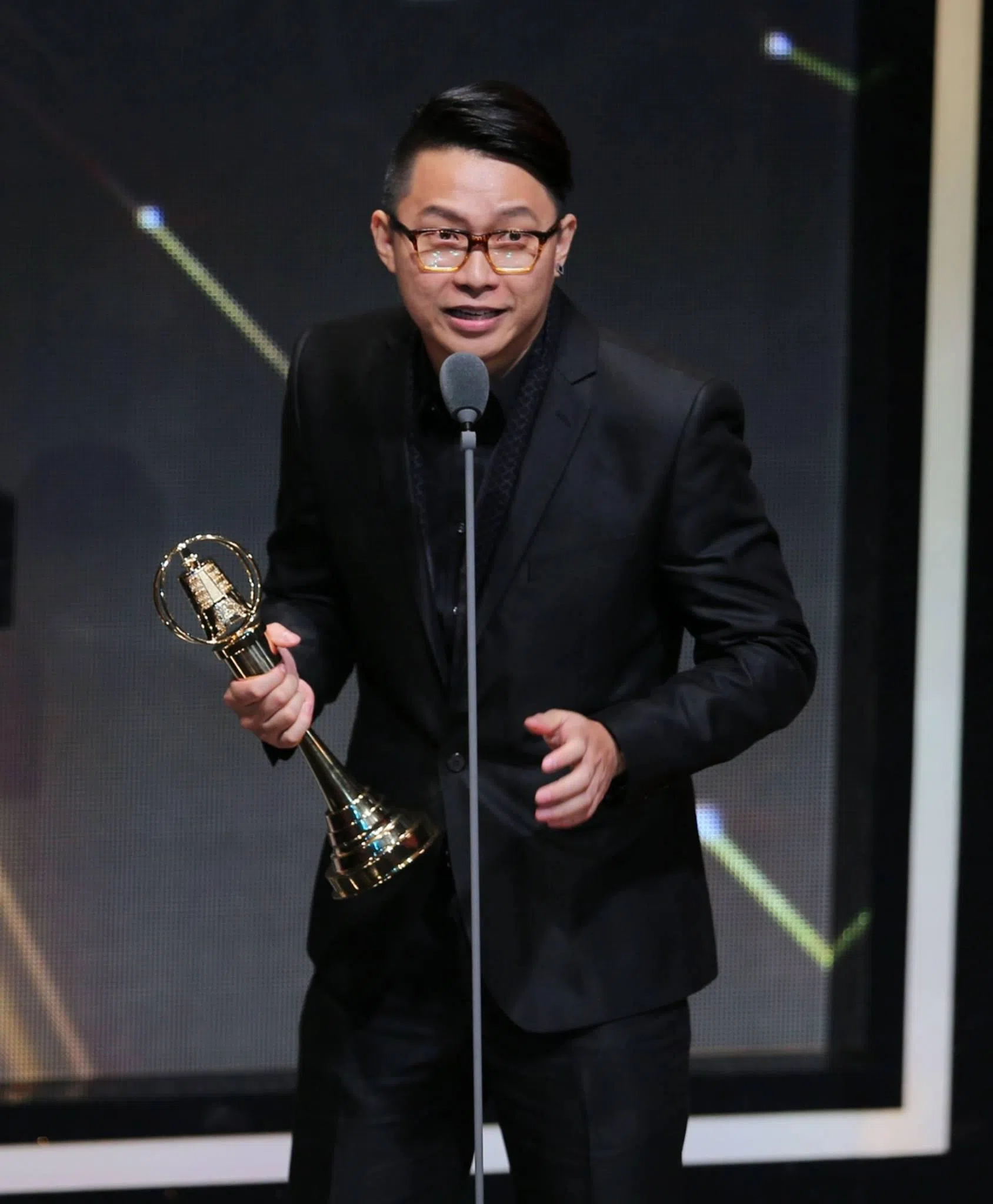 柯汶利曾与张钧甯合作拍戏。（取自柯汶利脸书）