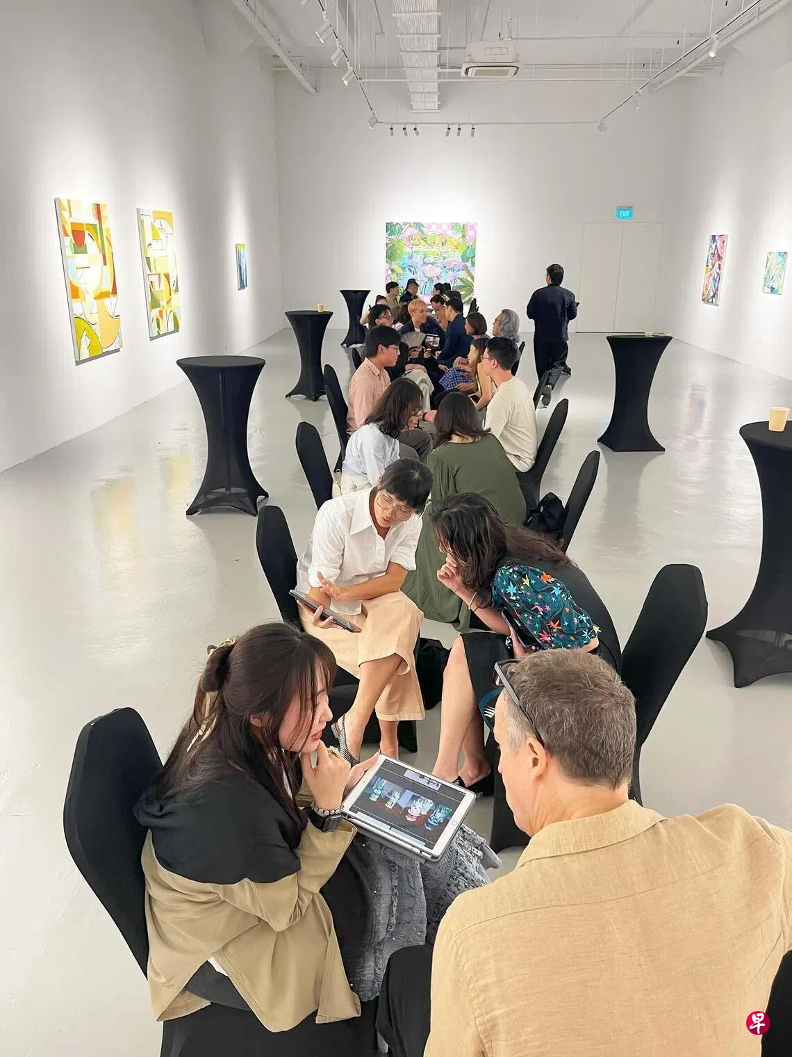 艺术家与藏家快速约会 画廊月开拓艺术接触点