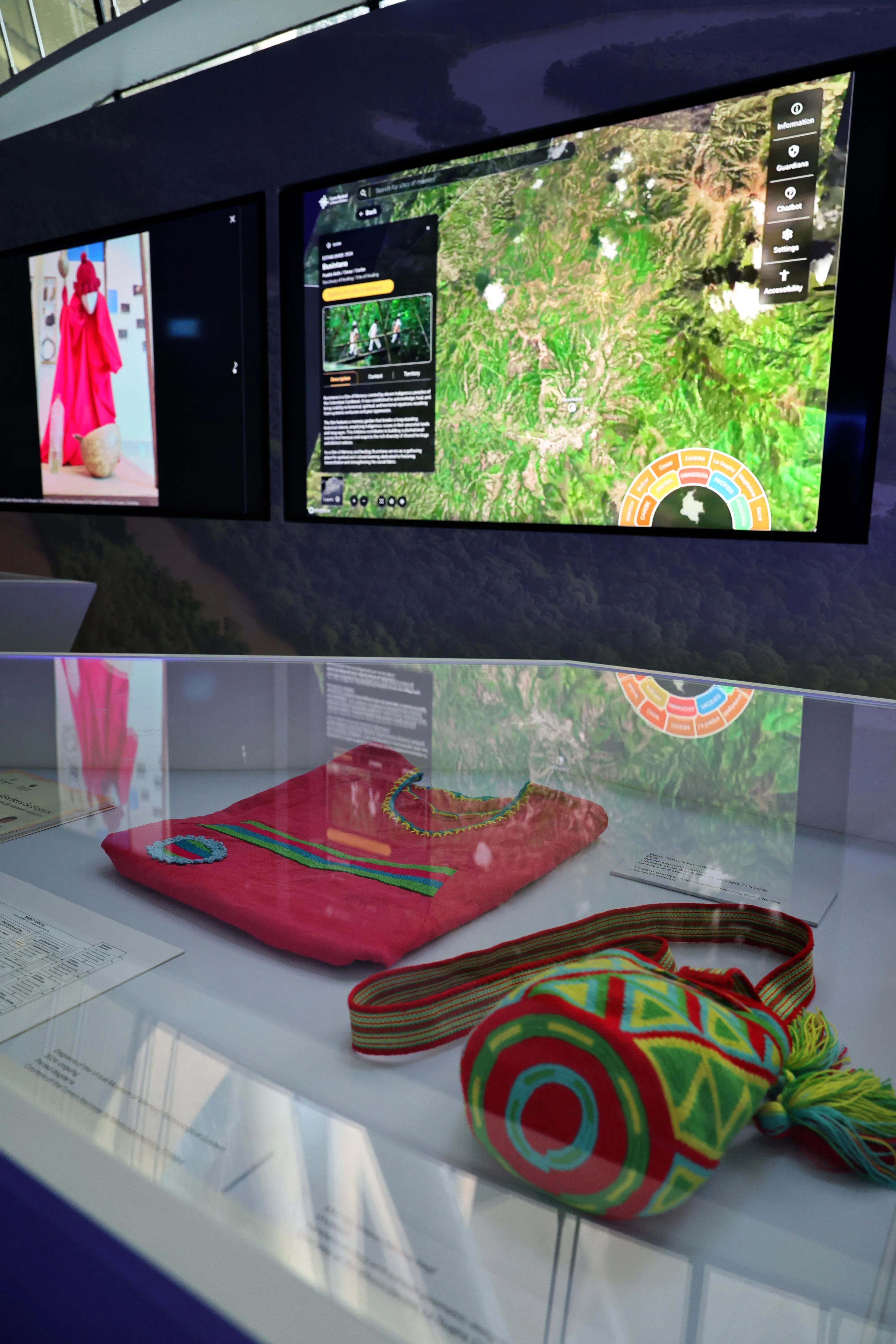 哥伦比亚的“Virtual Museum of Historical Memory”项目，让科技成为承载和保护集体记忆的工具。（龙国雄摄）