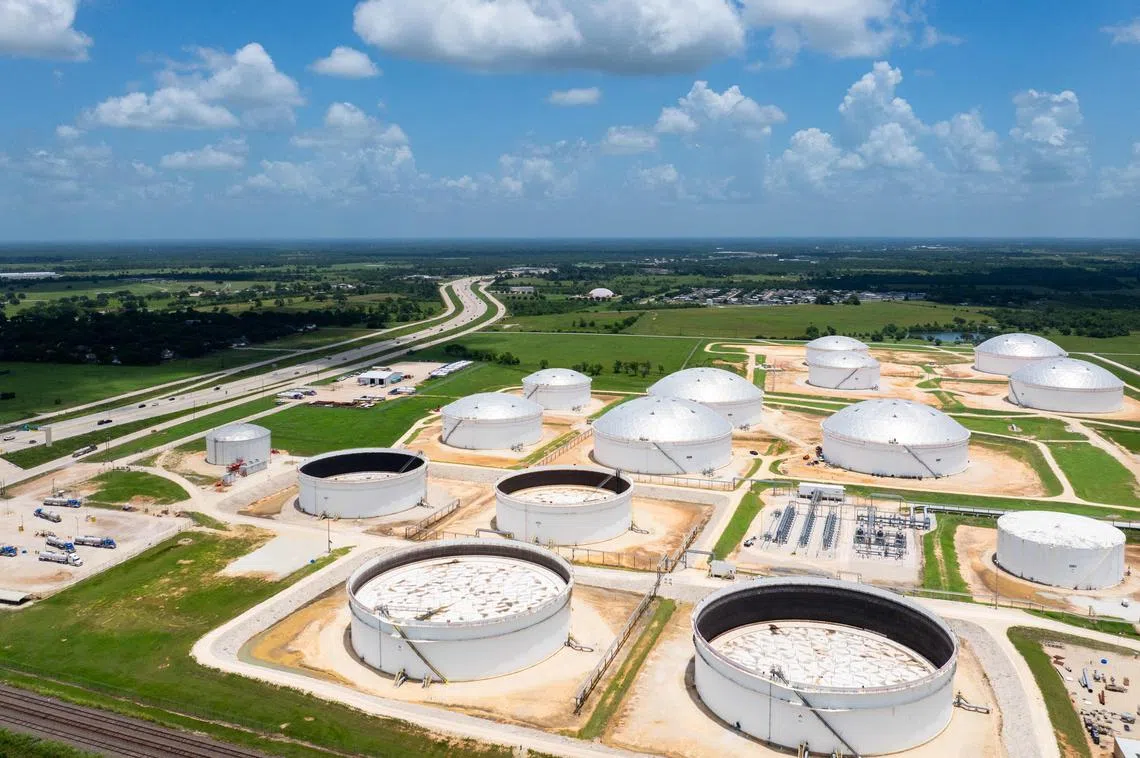 卫星图像显示伊朗加快出口石油| 联合早报