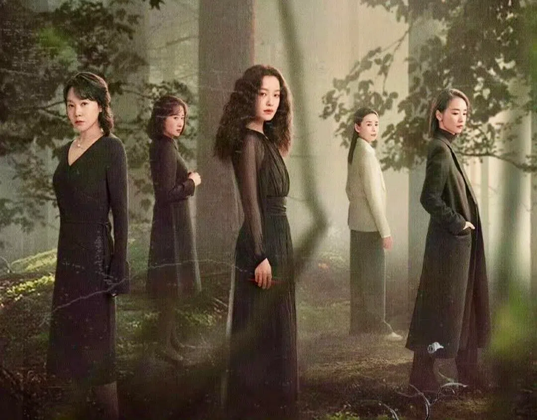 《隐身的名字》主要演员包括闫妮（左起）、刘敏涛、倪妮、董洁和刘雅瑟。（取自剧集微博）