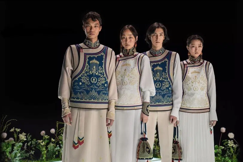 已圈粉无数的蒙古队服，巧用民族元素在世界舞台上展现美。（互联网）