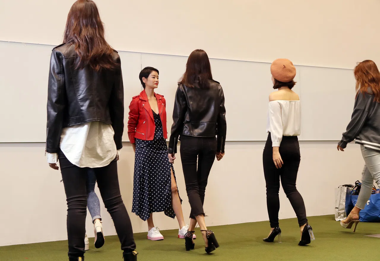 沈琳宸曾担任“才华2019”的仪态课导师。（档案照片）