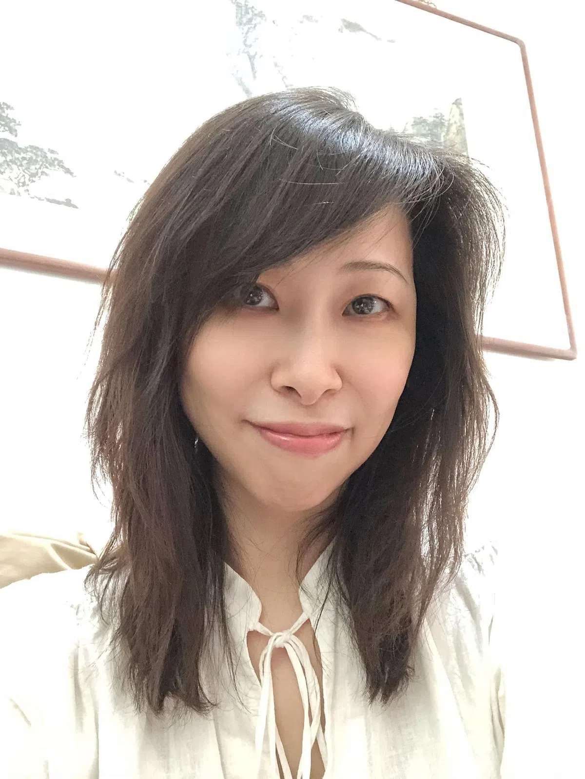 负责钟书阁运营管理及文创的黄翊苹认为，让读者愿意回到书店，才是实体书店的终极目标。