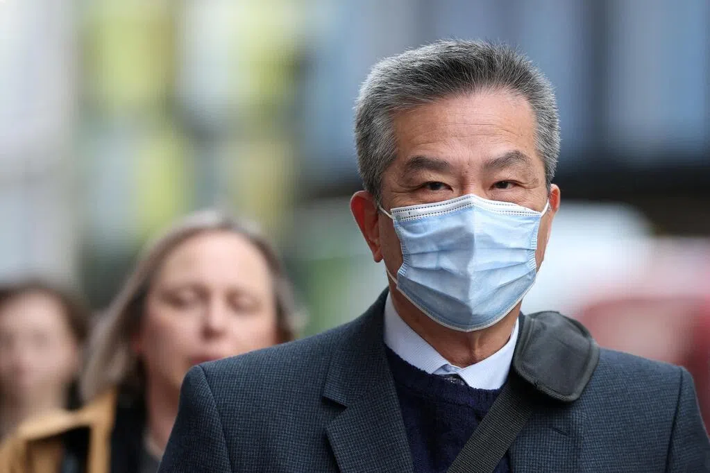 为中国从事间谍活动 英国两男子最高获刑10年