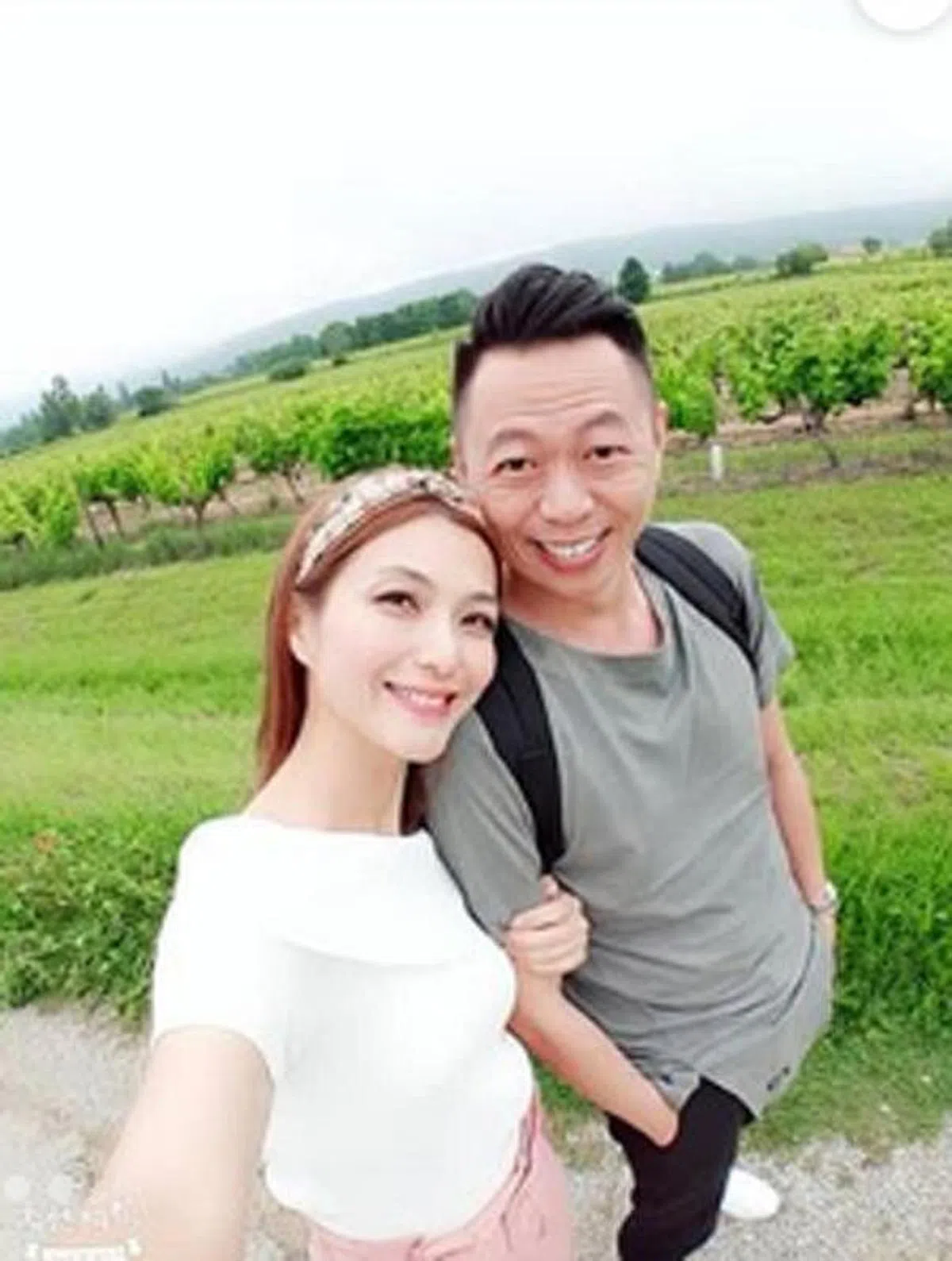 赖怡伶和老公王咏生。（取自IG）
