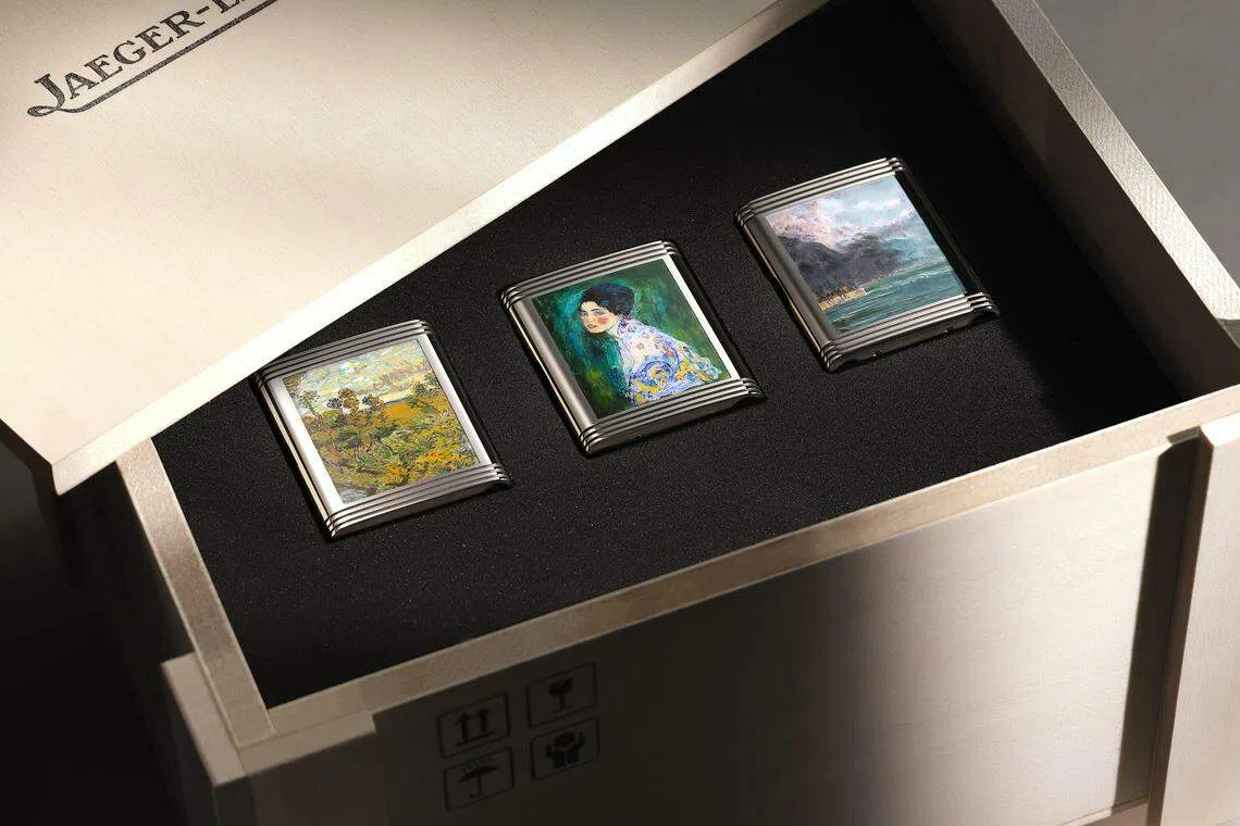 翻转系列腕表问世90周年之际，积家推出Reverso Tribute Enamel Hidden Treasures珐琅腕表，以三款精美时计致献三位画坛巨匠梵高、库尔贝和克里姆特。（积家提供）