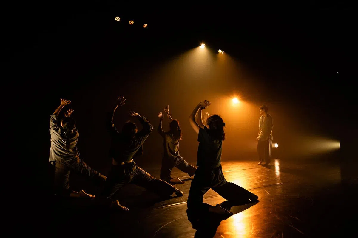 门多萨的“Kawayan”将由人·二团演出。（吴凯怡摄）