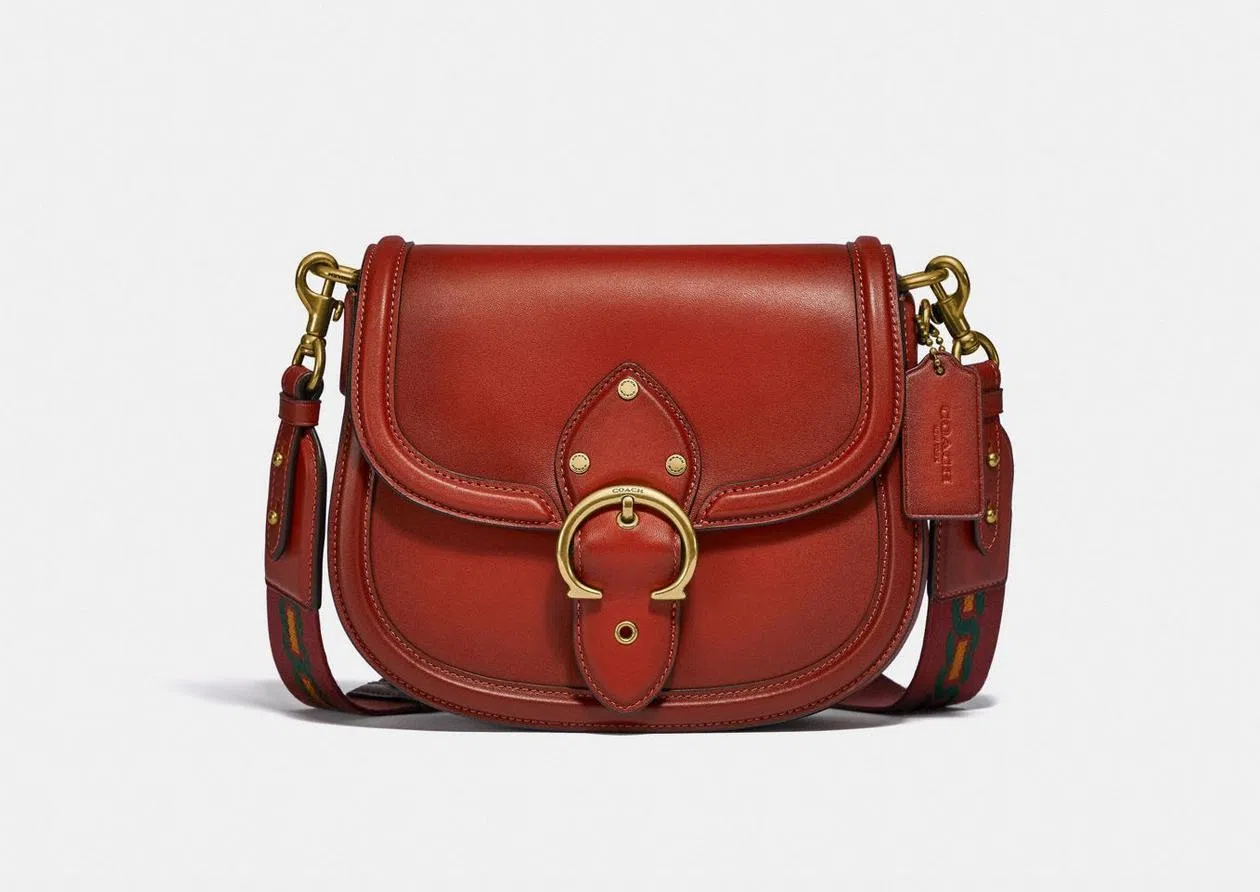 蔻驰经典马鞍包。（Coach图片）