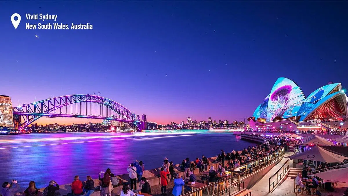 悉尼港在Vivid举行期间呈现不一样的风采。（图/Destination NSW）