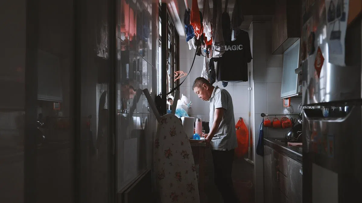 2019年出现肾衰竭，张志成无奈摘除两颗肾脏，从此依赖洗肾仪器生存。