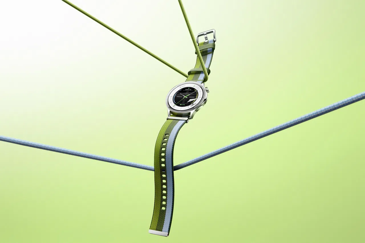 Watch S机身厚8.9毫米，重量仅35克。（厂商提供）