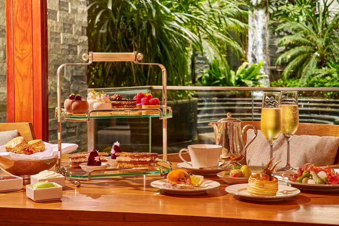 10|Scotts的下午茶“Grand Afternoon Tea”选项丰富。（酒店提供）