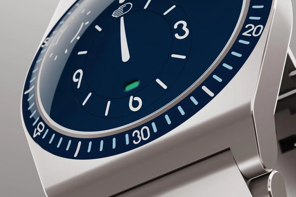 Ressence全新TYPE 7，首次加入GMT功能，将时分与第二时区的运转转化为看似“漂浮”的动态显示界面。（Ressence提供）