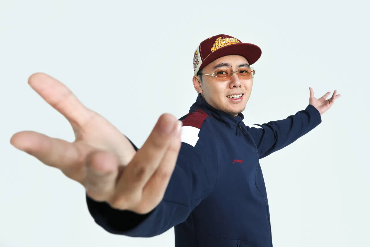 揽佬SKAI ISYOURGOD是洗脑魔曲《大展鸿图》的原唱。（Sundown Festival提供）