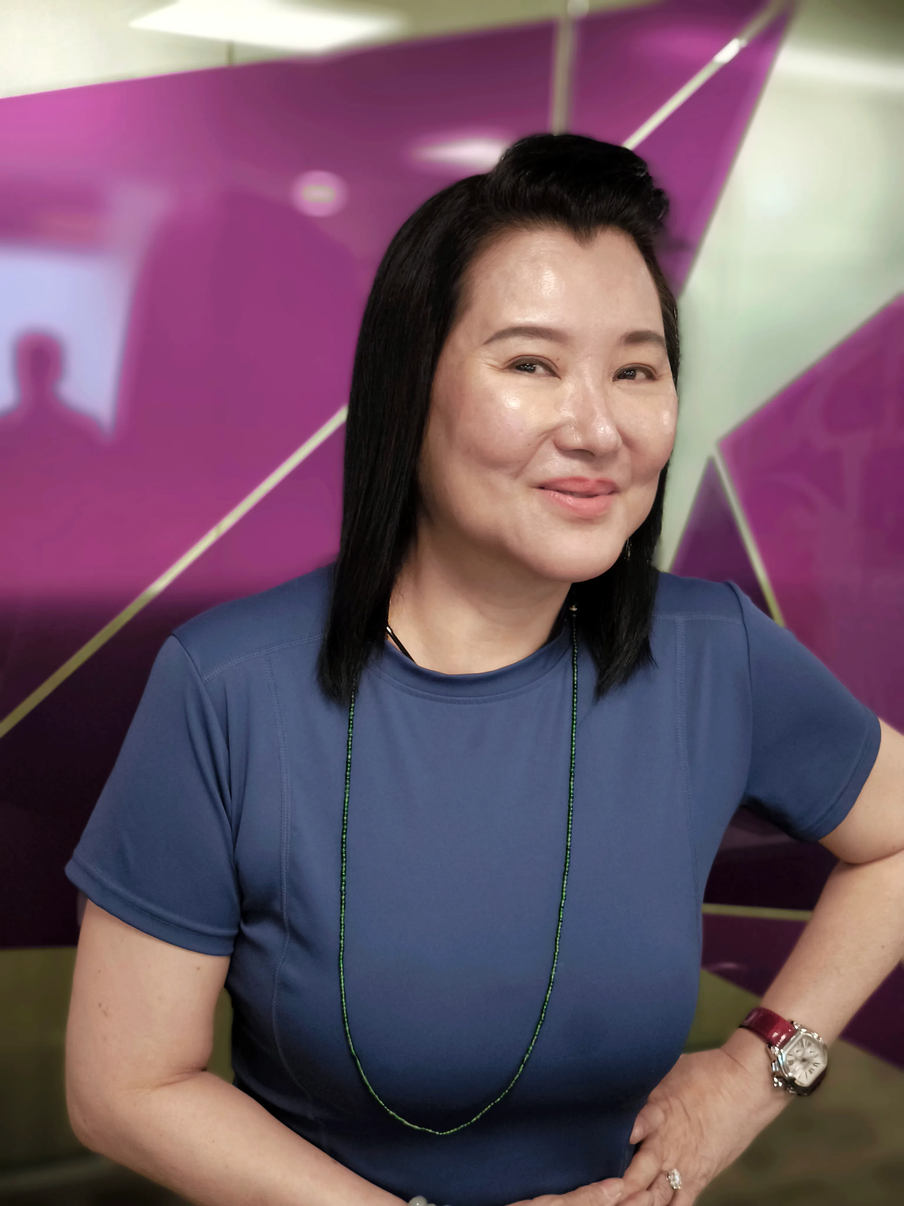 65岁的荪保伶冻龄有方。（钟雁龄摄）