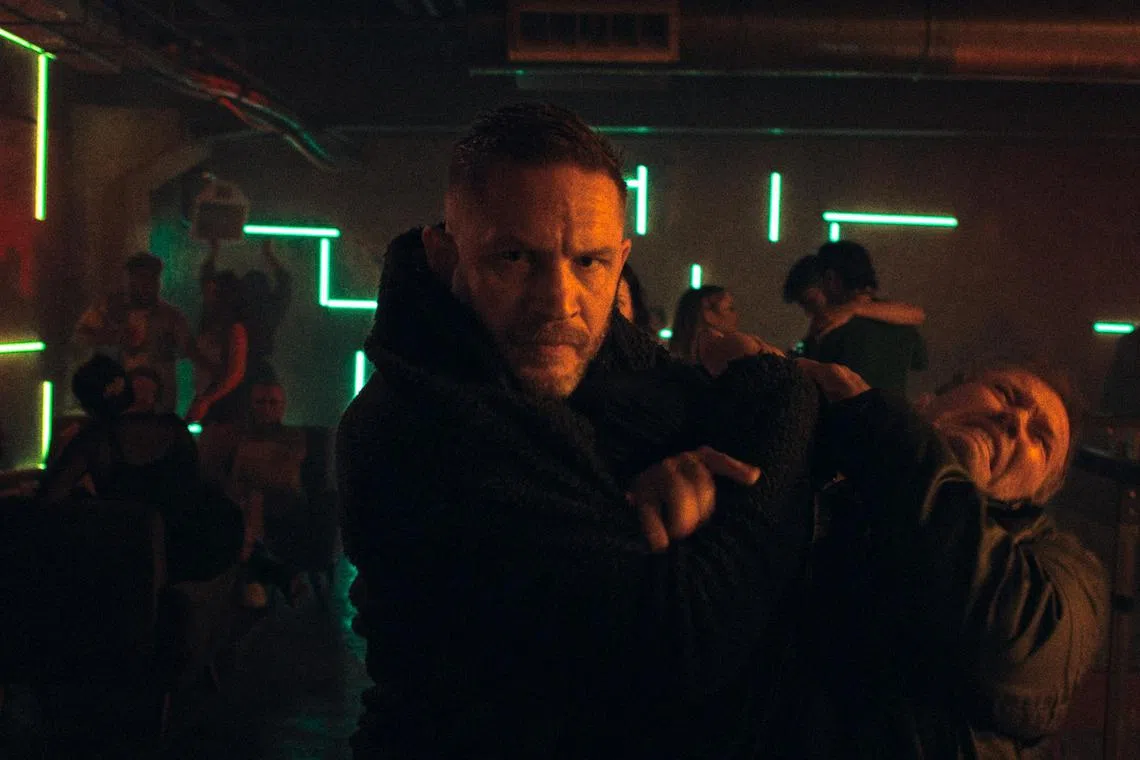 杨雁雁在片中虽然与汤姆哈迪（图）同场但没有对手戏。（Netflix提供）