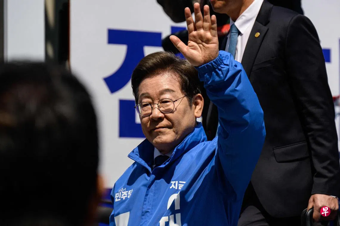 韩国总统选举民调：李在明支持率51%金文洙29% | 联合早报