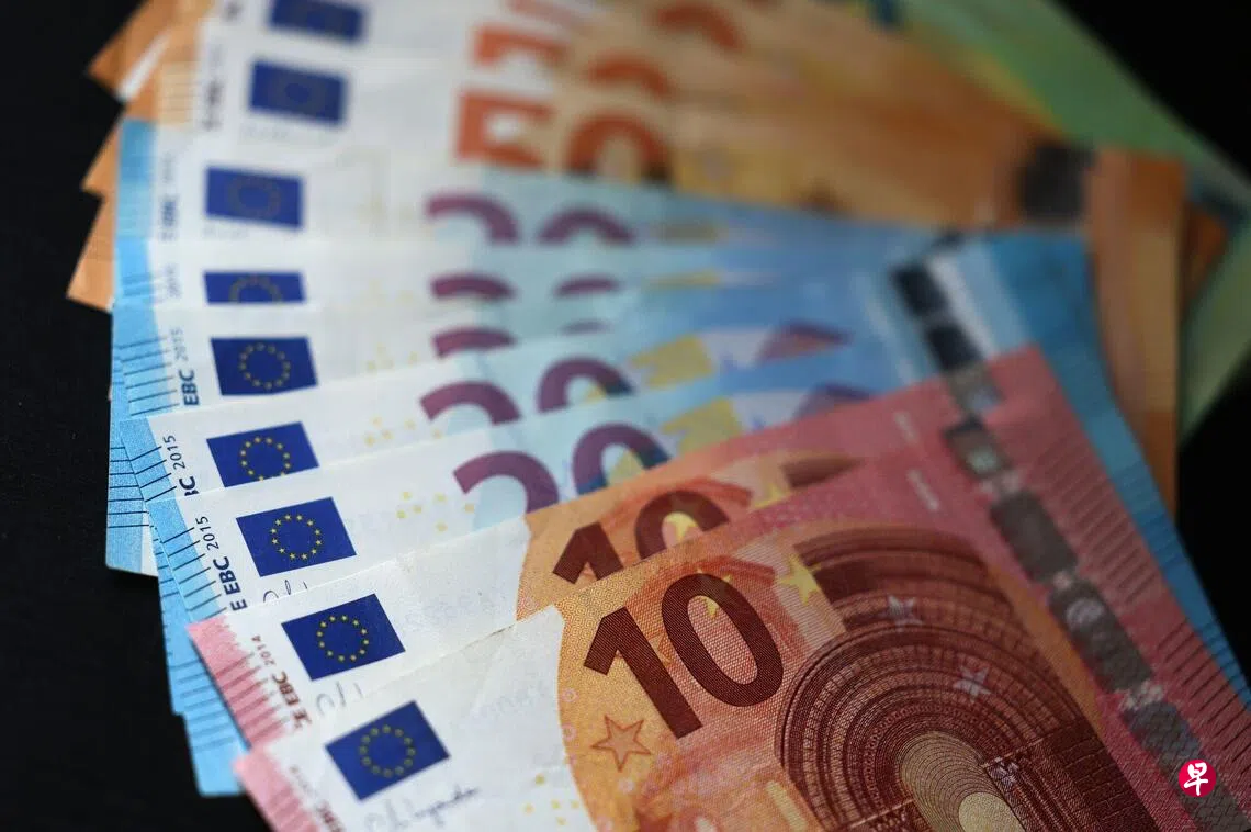 黄宇翔：“拯救欧元”一周年如何再救| 联合早报