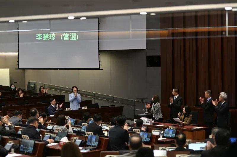 李慧琼以五票优势当选香港立法会主席