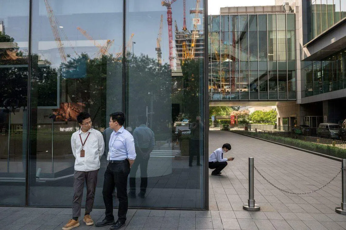 特稿：降薪裁员不断投行对中国大学生吸引力减弱| 联合早报