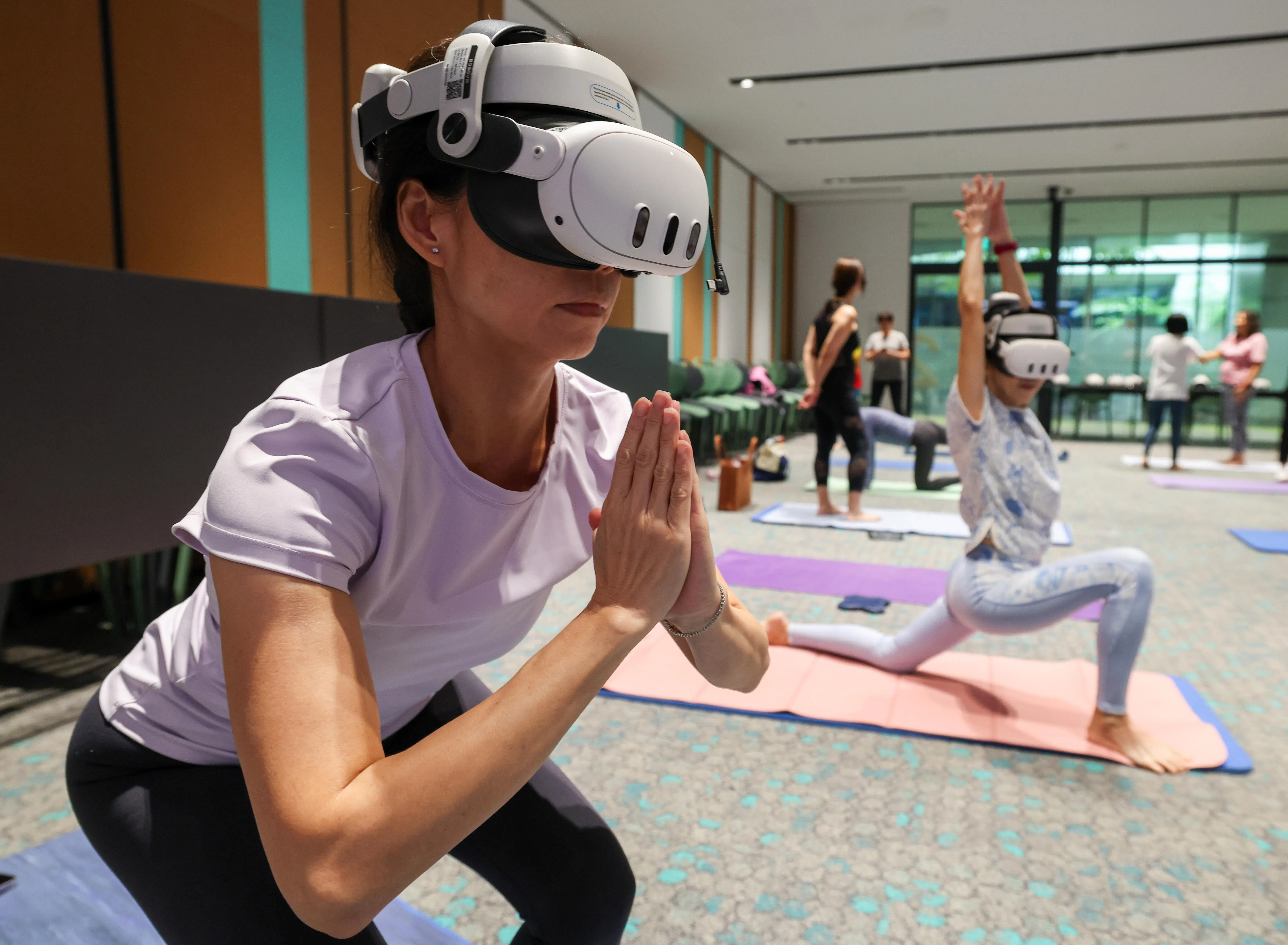 共和理工学院日后可能会再举办MR瑜伽体验课。（陈斌勤摄）