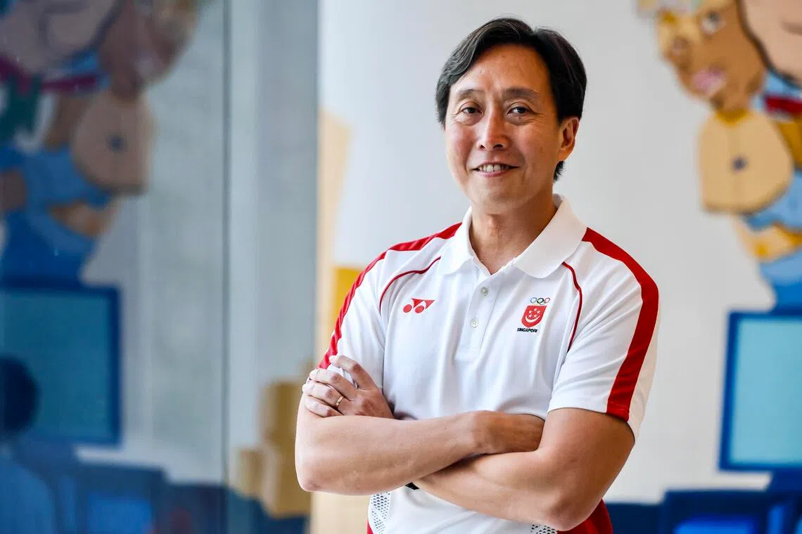 新加坡代表团团长刘志勇博士认为，亚青会主要是各小将冲击个人最佳成绩的舞台，也有助于他们备战青奥会、共和联邦青运会等赛事。（陈斌勤摄）