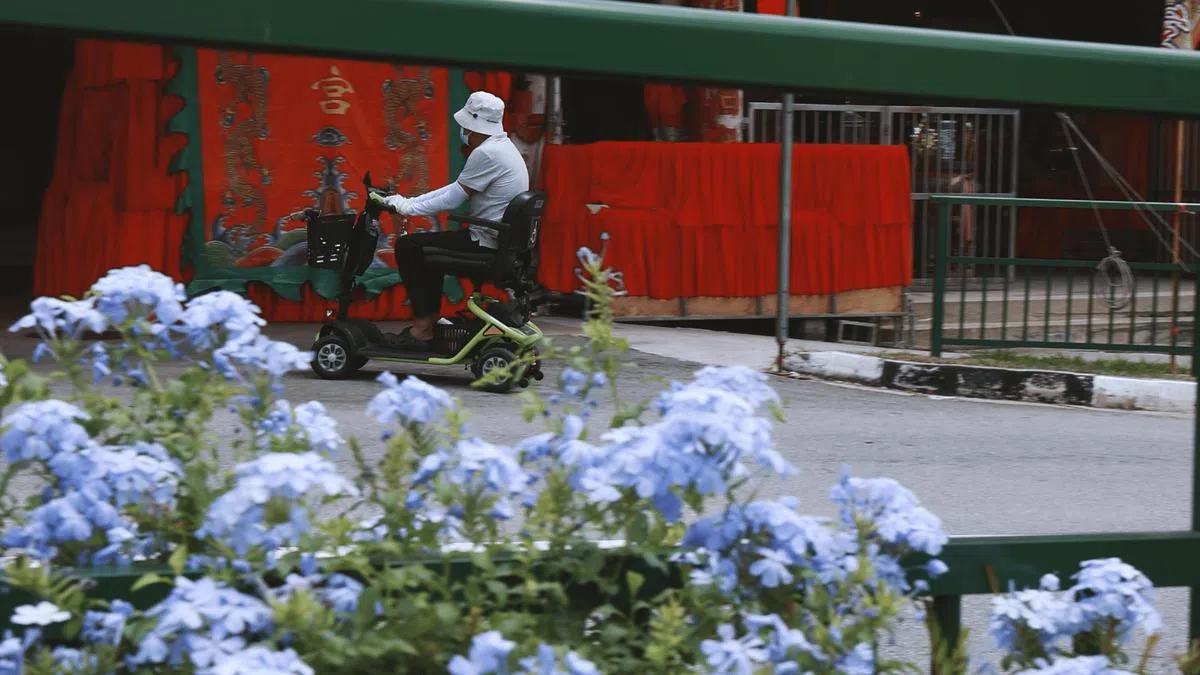 手术后，张志成经常到附近的庙宇，为捐肝恩人祈福。